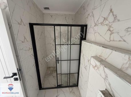 Harikalar Sahili'nde Denize Sıfır 3+1 Önü Açık Çatı Dubleks