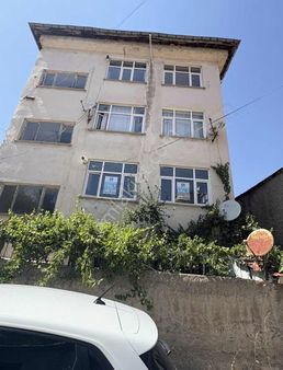 Merkezi Konumda Geniş 2+1 Uygun Daire