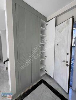 Göl Manzaralı Eşsiz Villa