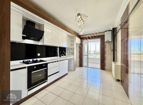 Burak'tan Site İçerisinde Full Yapılı Asansörlü 145m2 Güney 3+1