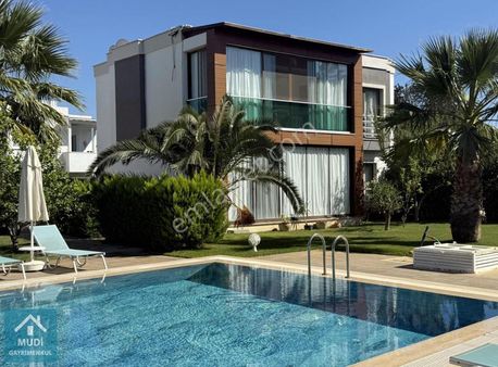 Bodrum Yahşi Site İçinde Denize 50mt 2+2 Satılık Üst Kat Daire