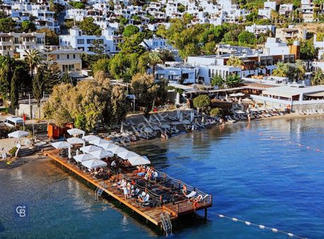 Yalıkavak Küdür Güneş Bende Deniz Manzaralı Özel İskeleli Villa