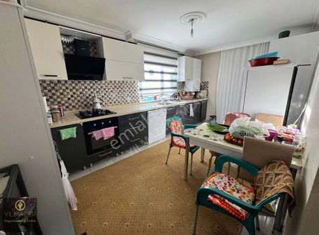 Yılmazer'den Cadde Üzerinde Hazır Kiracılı İskanlı Masrafsız 3+1