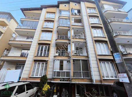 Delta Gayrimenkul'den İsmetpaşa Mahallesi'nde 3+1 Satılık Daire!