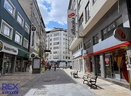 Şehrin Kalbinde Satılık 9 Katlı Komple Bina