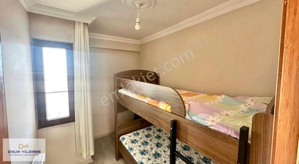 Onur Yıldırımdan Edremitte Full Eşyalı Fırsat 2+1 Daire Kaçırma