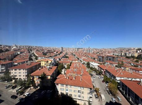 Şenlikköy Kuyubaşı Metrodibi Panoramik Şehir Manzaralı Lüx Site