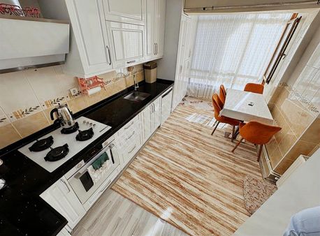 Evim Ankarad'an Atapark'da Yeni Binada Asansörlü Ara Katta Daire