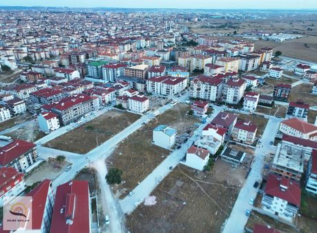 Merkezi Konumda İmarlı İnşaaatlık Fırsat Arsa Yapı İzni Var