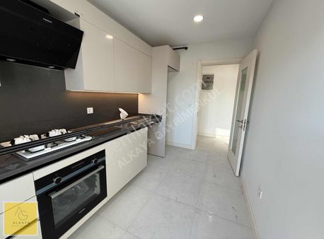 Alkaya'dan Bağdat Cad. Yakın Satılık 2+1 Balkonlu Sıfır Daire