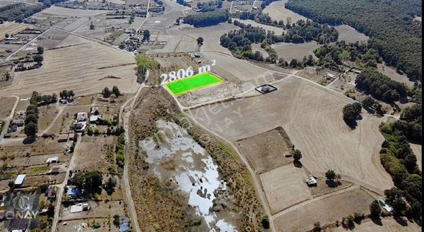 Onay 'dan İstanbul Çatalca Hallaçlı Göl Orman Manzaralı Arsa