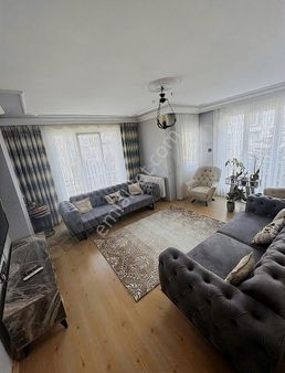 Gürpınar'da Satılık Geniş 2+1 Arakat Daire