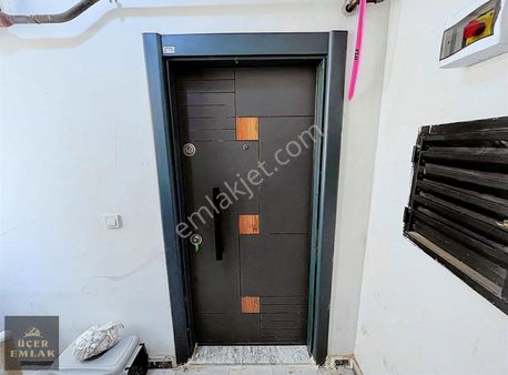 Üçer Emlak'tan Şükrüpaşa Mah.1+1 Kiralık Daire