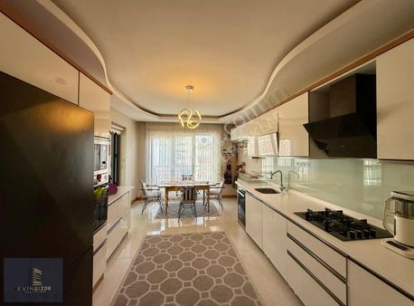 Evinbizde Gayrimenkul █güney C. 4+1 Site'de Full +full Fırsat!!!