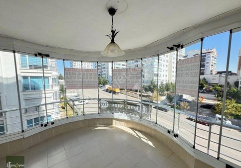 Gençaslan'dan Ege Mh. Ana Cad. Üstü 3+1 Yapılı 4. Kat Cad. Cephe