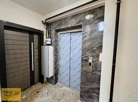 Döşemealtı Yeniköy Mahallesinde 2+1 Katta Satılık Daire