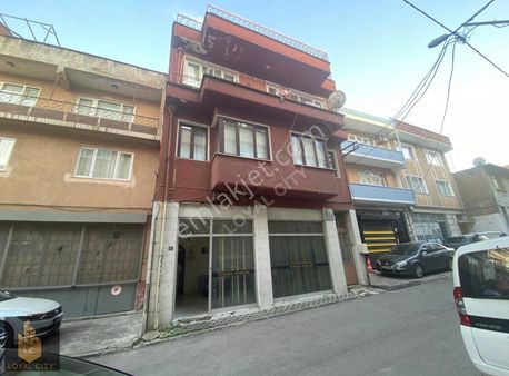 Şehir Merkezinde 3 Katlı Satılık Bina