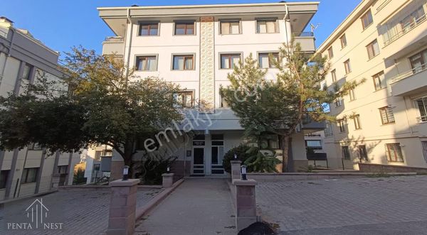 Yukarı Dikmen Mah. Kiralık Bakımlı 3+1 Daire