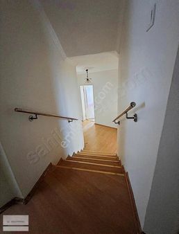 Güzelkent'te Metromall Avm Ve Metro İstasyonu Yakını Ara Kat