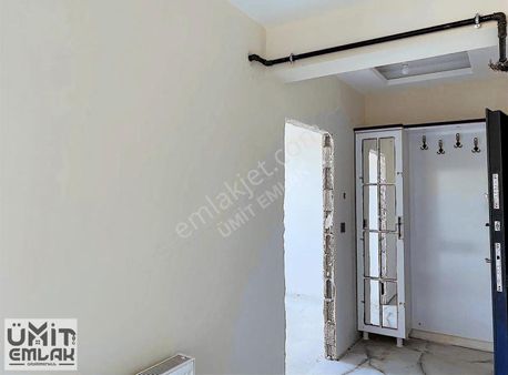 Ümit Emlak'tan Ulukent Trafik Tescil Yakını Sıfır Ara Kat Daire