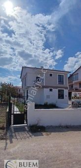 Avsa Adası Yiğitlerde 2+1 100m2 Bahçesıyle Fırsat Daıresı Boyle Buyuk Bahcelı Bu Fıyata Yok