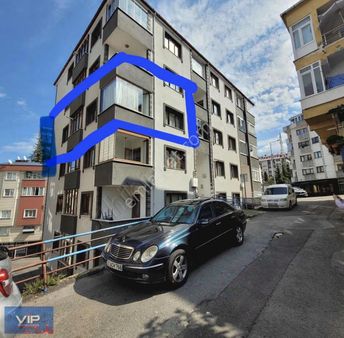 Aydınlıkevler'de Satılık 3+1 Daire