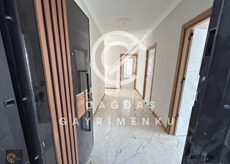 Çağdaş Gayrimenkul'dan Satılık 4+1 Şentepe Sağda