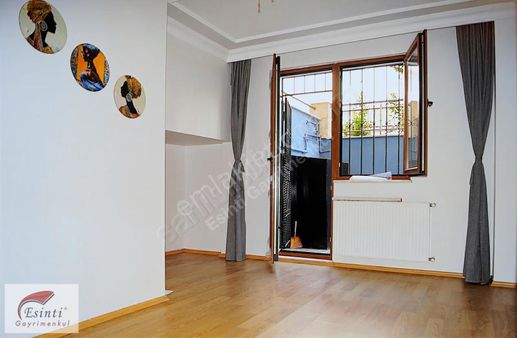 İnönü Mah.'de Bahçe Kullanımlı Ayrı Mutfaklı Geniş 1+1 Daire