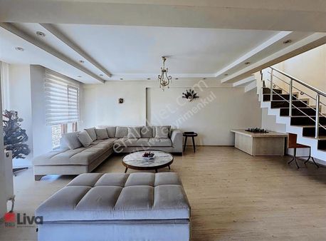 ▓izmir Yoluna Cephe Önü Park Alanı Giyinme Odalı 3+1▓