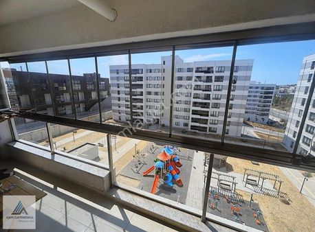 Kayaşehir 22.bölge 3+1 Ara Kat Satılık 135 M2 Daire