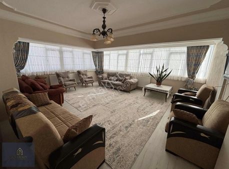 Nova Realty'den 5+2 Siteler'de Çift Girişli Fırsat Dubleks