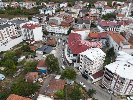 Sakarya İli Kocaali İlçesi Ağalar Mahallesinde 3+1 Ayrı Mutfaklı