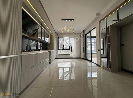 Şehitlik Mahallesi Satılık Süper Lüks Daire