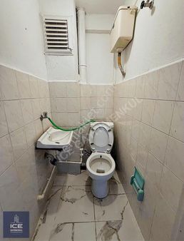 İçerenköy Mah. Erbakan Cad. Metro Civarı 3+1 Çok Geniş Daire