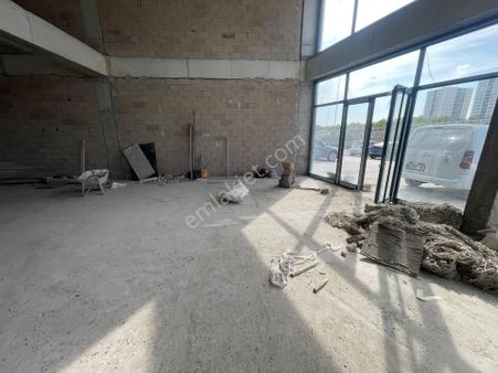 Cumhuriye Mahallesi Istanbul Yolu Cepheli Kiralık Dükkanlar
