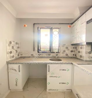 Çekmeköy Taşdelen'de ''sıfır'' Otoparklı Fırsat 1+1!!!