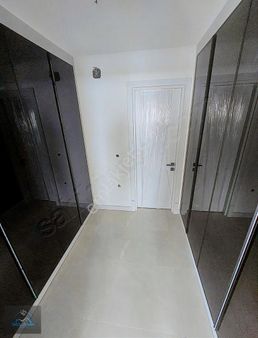 Selanik'ten Şambayadı Gizli Bahçede Ortak Havuzlu 5+1 Villa