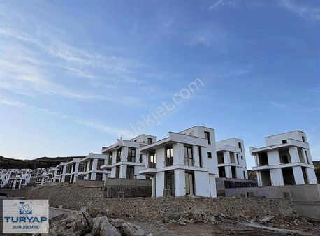 Çandarlıda Full Deniz Manzaralı 3+1 Sıfır Villa