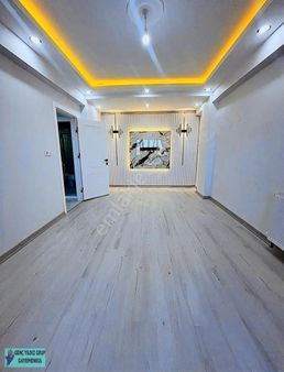 Kapaklı Ömer Halis Demir Mh Okullar Bölgesinde 2+1 Geniş Daire