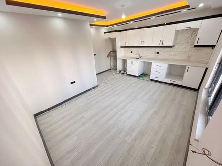 Az-er Yapıdan Yunus Emre Mahallesinde Yüksek Giriş Ön Cephe 2+1 Satılık Daire