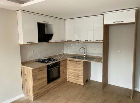 Gaziosmanpaşa'da Satılık Daire Opsiyonlu (kiracılı Veya Boş )