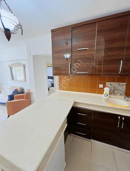 Antalya Belek'te Havuzlu Sitede Bahçe Katı Satılık 2+1 Yazlık