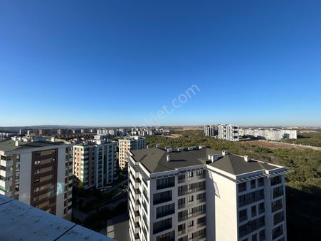 Tepe Bölgesinde Park Cepheli 80 M² Satılık Dükkan