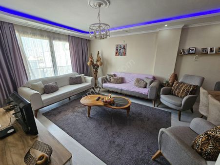 Buca Üçkuyular Meydan Yakını 3+1 120m2 Dgazlı Krediye Uygun Satılık Daire