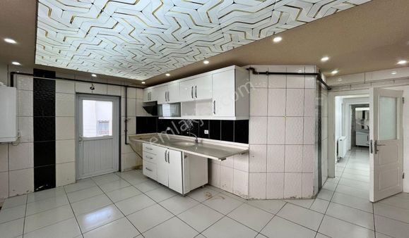 İncirlide 3+1 Yeni Binada Bağımsız Lüks Yapılı