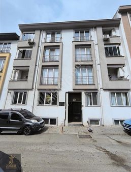 17 Eylüm Mah Fatih Okulu Civarında 3+1 Bodrum Kat Kiralık Daire