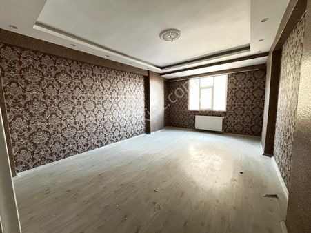 Narlıkuyu Ana Cadde Üzeri 2+1 Ara Kat