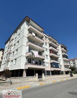 Taşpınar Gayrimenkul'den Satılık Fatih Mh Fatih Parkı Yanı 3+1 Yapılı Daire