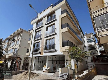 2+1 Karakeçili Cadde Üzerinde Ara Kat Masrafsız İskanlı Sıfır!!