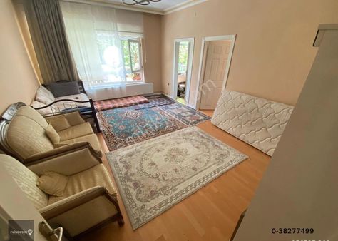 Şenlik Mahallesinde Kentselin Göbeğinde Ara Katta 3+1 Geniş Satılık Daire